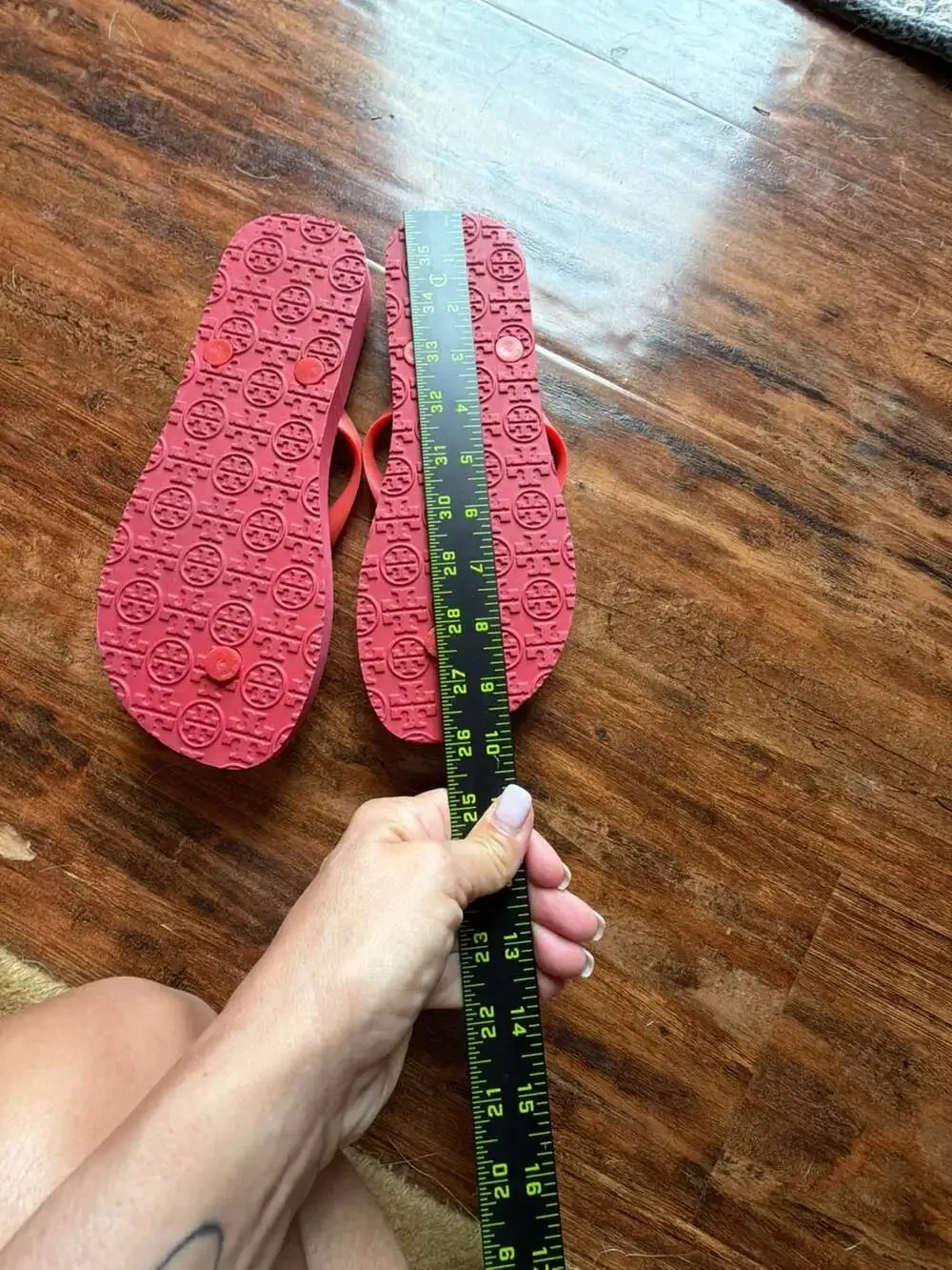 Tory Burch Gingham Logo Flip Flop Sandals Size 7